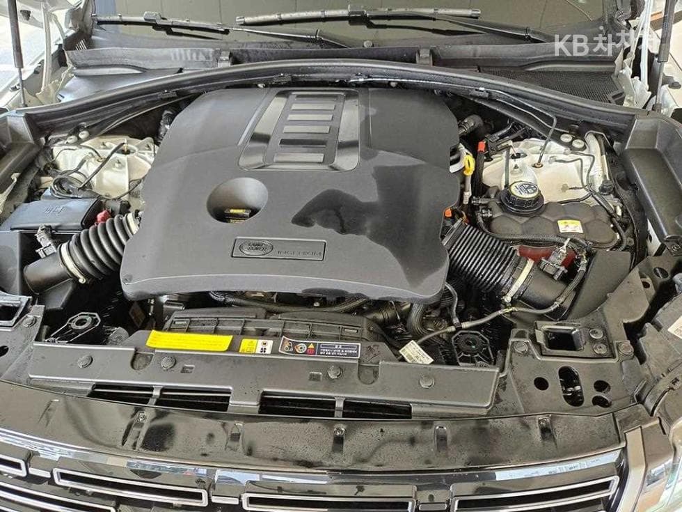 Land Rover Range Rover 벨라P400 Dynamic HSE - 19