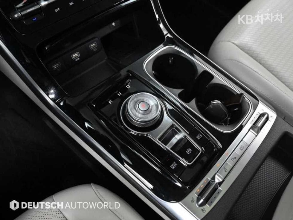 Киа Канивал 4-то поколениеG3.5 GDI 7-местен (Лимузин) Signature - 14