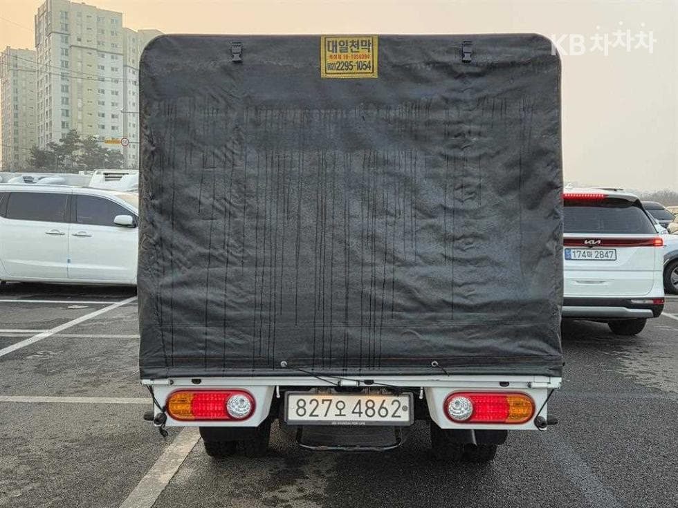 Хюндай Porter 2Удължено междуосие Super Cab CRDi DLX Стандартен - 6