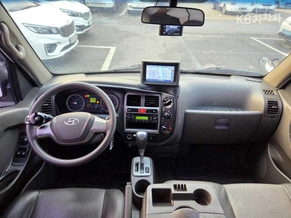 Хюндай Porter 2Удължено междуосие Super Cab CRDi DLX Стандартен - 11