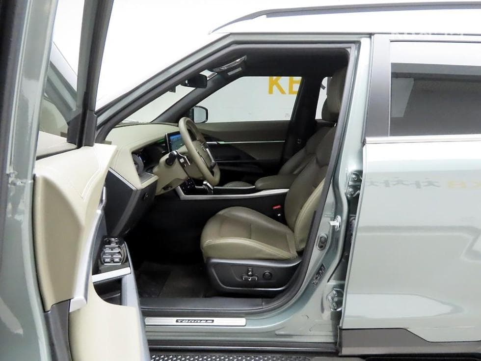 КейДжи Мобилити 토레스(J100)1.5 GDI Турбо T7 - 12