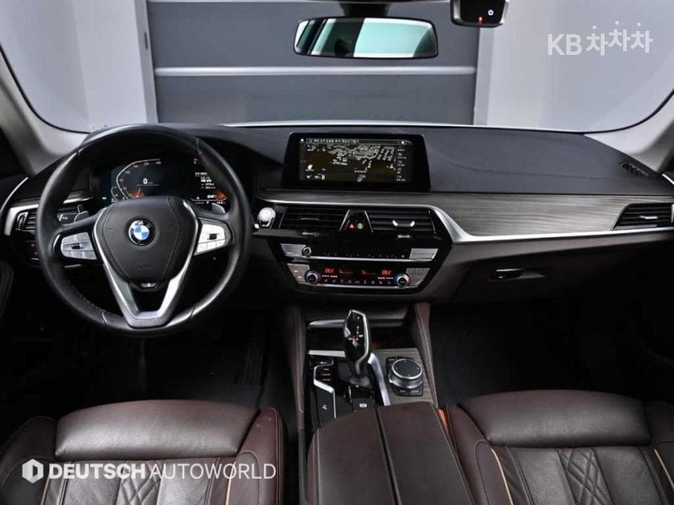 BMW 올New5 Series (G30)520d Luxury Plus - 7