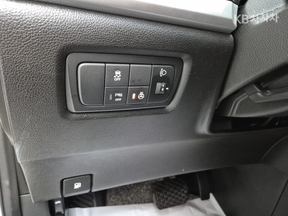 КейДжи Мобилити Нов Стил 코란도 C2.2 RX 2WD Висок клас - 17