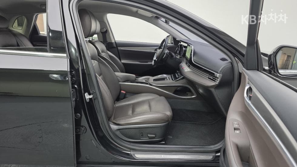 Хюндай The New (фейслифт) Grandeur (Azera)2.5 Premium 초이스 - 7