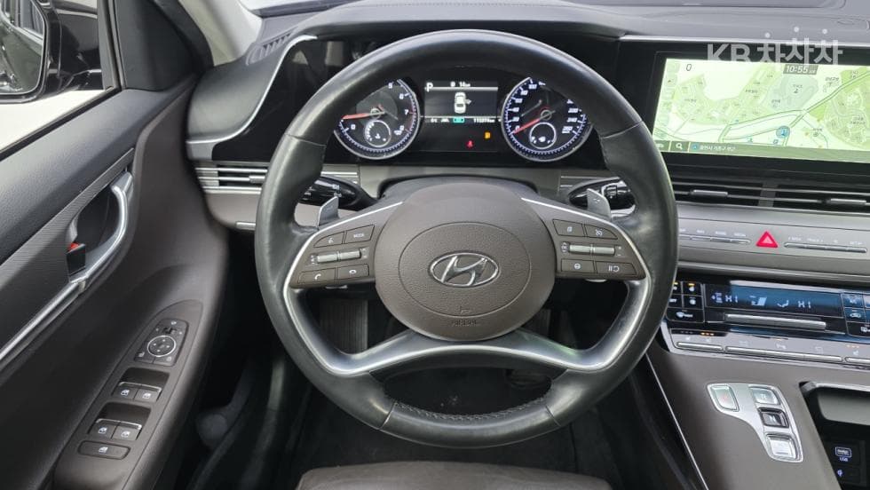 Хюндай The New (фейслифт) Grandeur (Azera)2.5 Premium 초이스 - 12