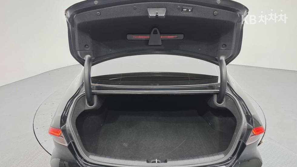 Хюндай The New (фейслифт) Grandeur (Azera)2.5 Premium 초이스 - 13