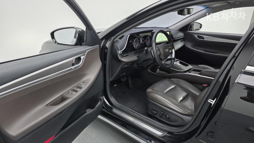Хюндай The New (фейслифт) Grandeur (Azera)2.5 Premium 초이스 - 14