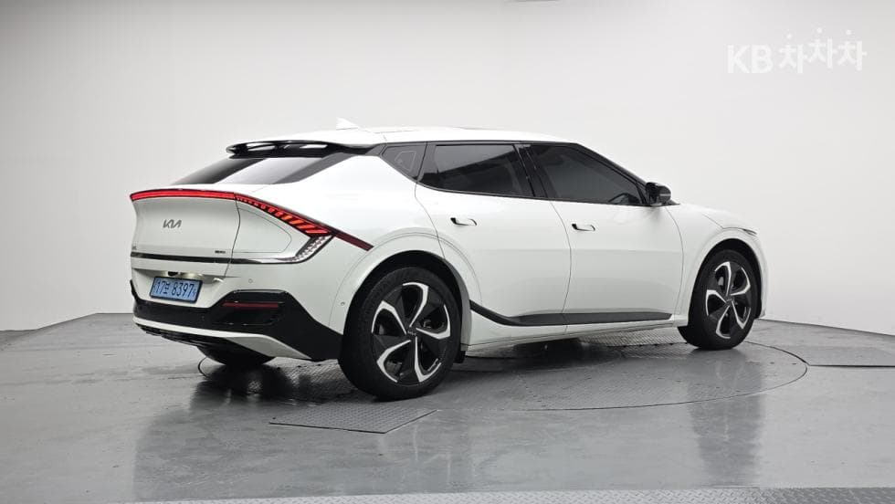 Kia EV6롱 레Seater지 2WD GT-Line - 4