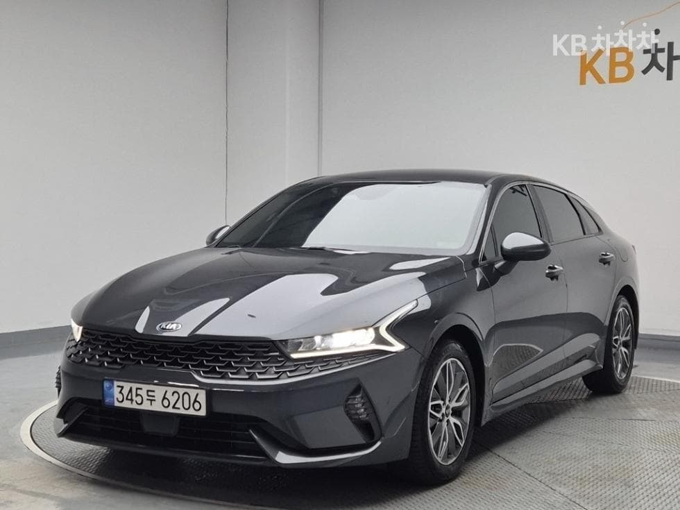 Kia K5 Hybrid 3rd Gen 2.0 HEV Prestige - Image 1