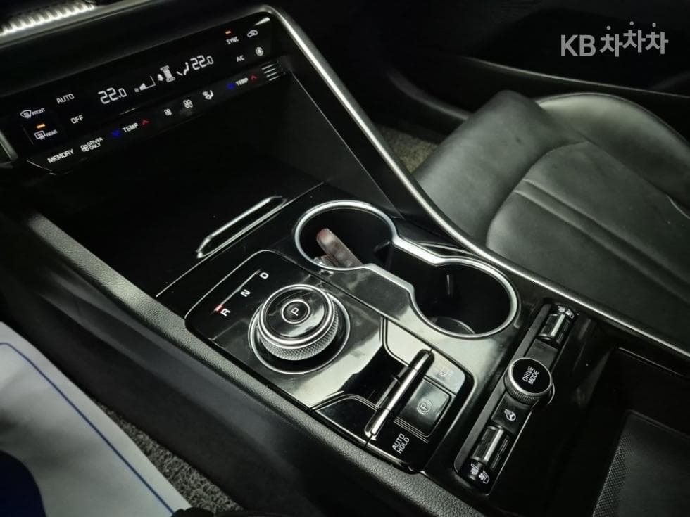 Kia K5 Hybrid 3rd Gen2.0 HEV Prestige - 8