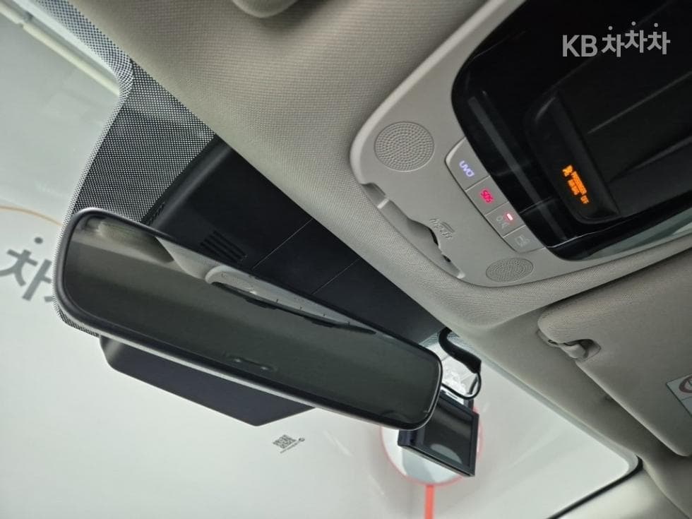 Kia K5 Hybrid 3rd Gen2.0 HEV Prestige - 16