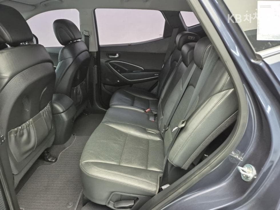 Хюндай Санта Фе The PrimeДизел Хонда R-двигател 2.0 дизел 2WD 5-местен Exclusive 기본 - 12