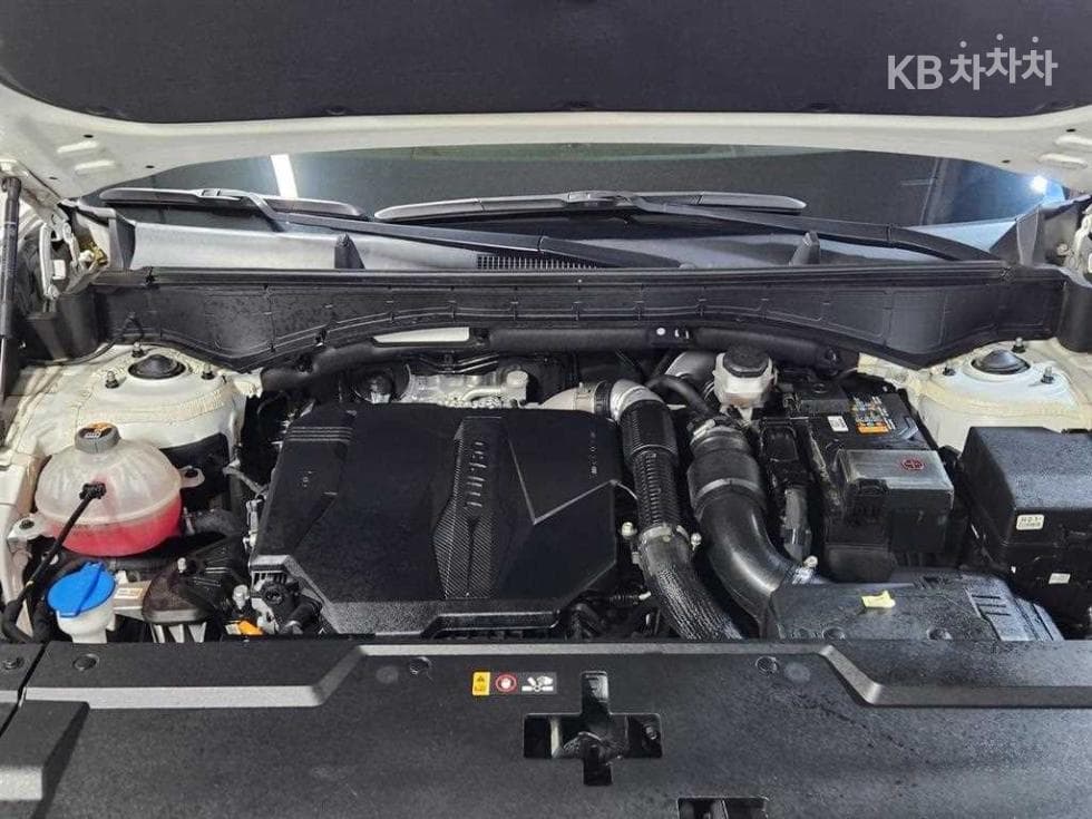 Hyundai The All New Santa Fe MX5Gasoline 2.5T AWD Calligraphy - 20