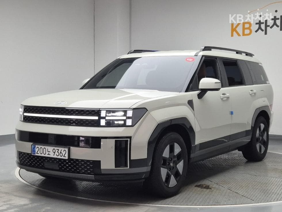 Хюндай Ди Всеново Санта Фе Хибрид MX5 1.6T HEV 2WD Calligraphy - Image 1