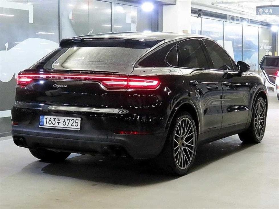 Porsche Cayenne(9Y0)3.0 Coupe Platinum Edition - 4