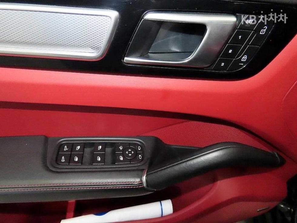 Porsche Cayenne(9Y0)3.0 Coupe Platinum Edition - 13