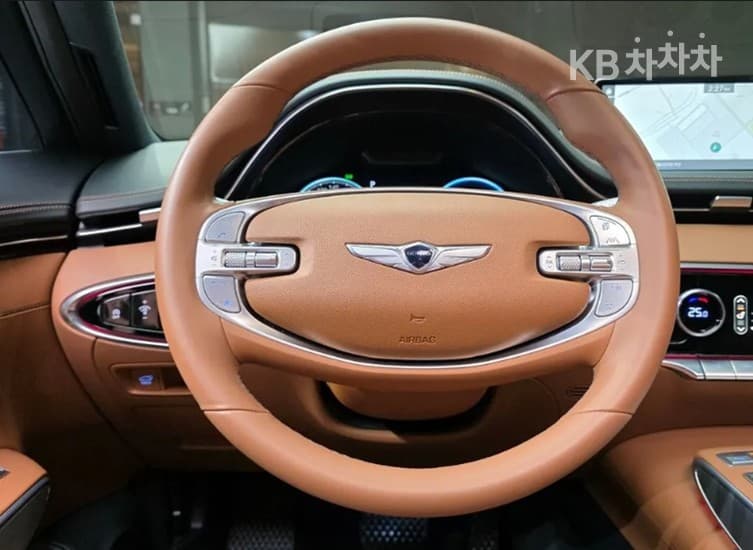 Genesis GV70Gasoline 2.5T AWD - 13