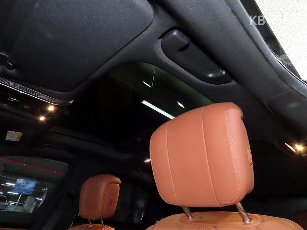Mercedes-Benz S-Class W223S400d 4Matic Standard - 15