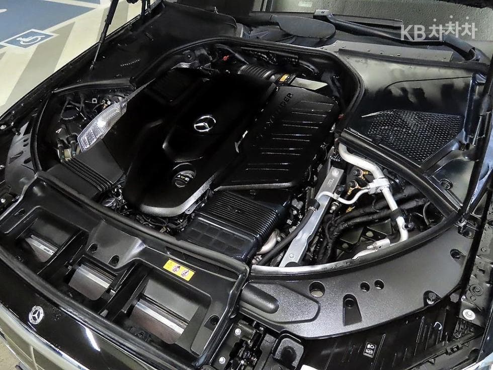 Mercedes-Benz S-Class W223S400d 4Matic Standard - 19