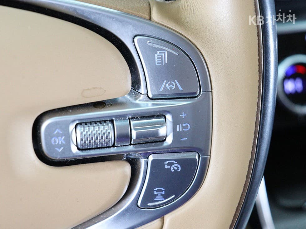 Дженезис GV802.5 Турбо Бензин AWD - 10