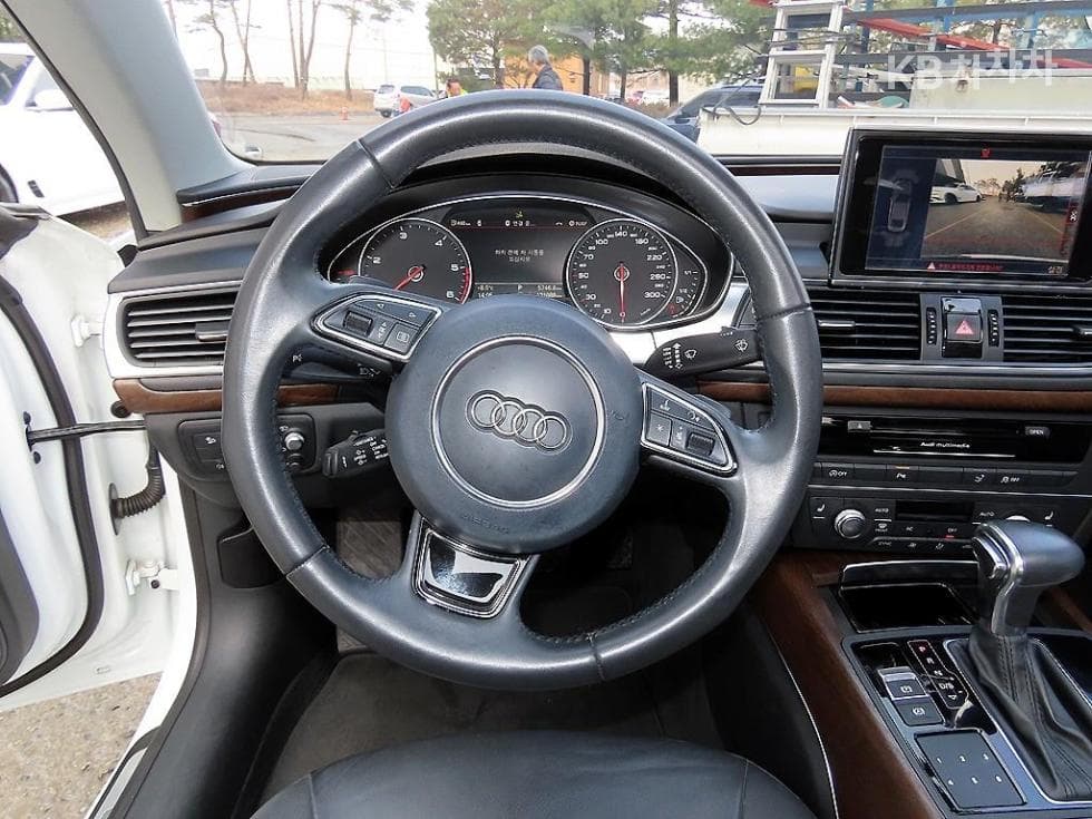 Audi A73.0 Turbo Diesel Injection 콰트로 Dynamic - 8