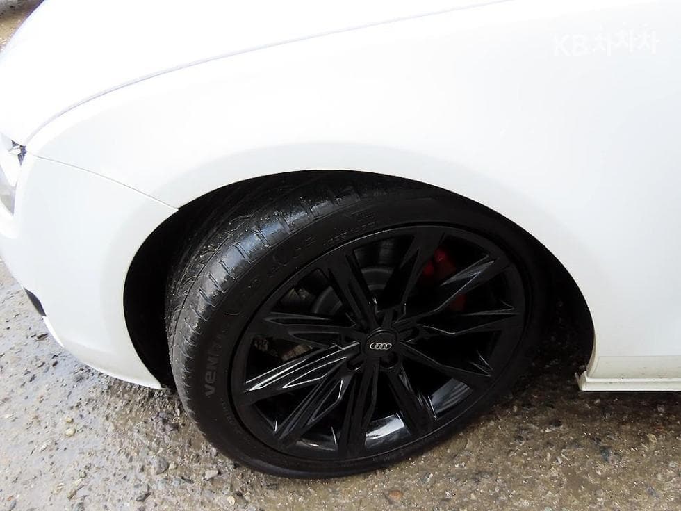 Audi A73.0 Turbo Diesel Injection 콰트로 Dynamic - 20