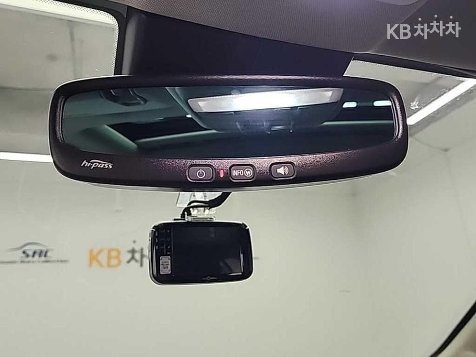 Джи Ем Корея Chevrolet Trax1.4 LT 레더패키지 - 14