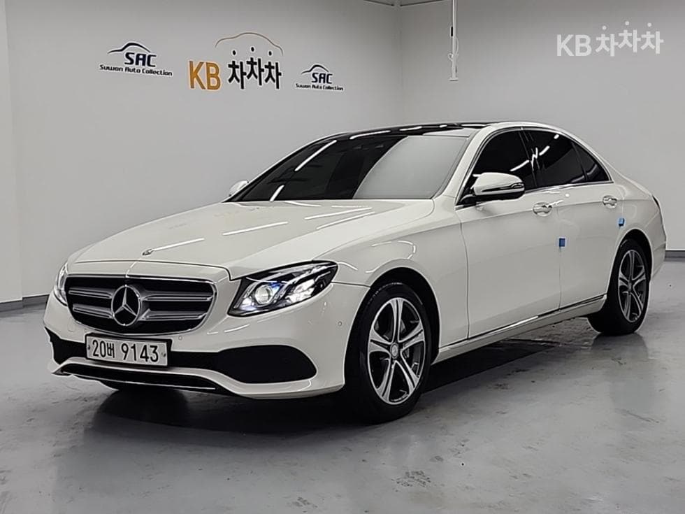 Mercedes-Benz E-Клас (W213) E300 4Matic Avantgarde - Image 1