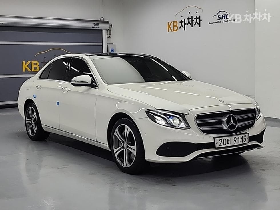 Mercedes-Benz E-Клас (W213)E300 4Matic Avantgarde - 4