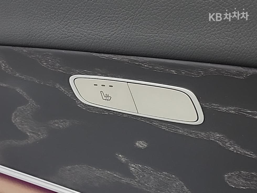 Mercedes-Benz E-Клас (W213)E300 4Matic Avantgarde - 14