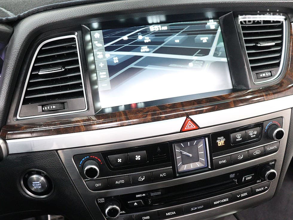 Хюндай ДженезисDHG330 Premium - 9