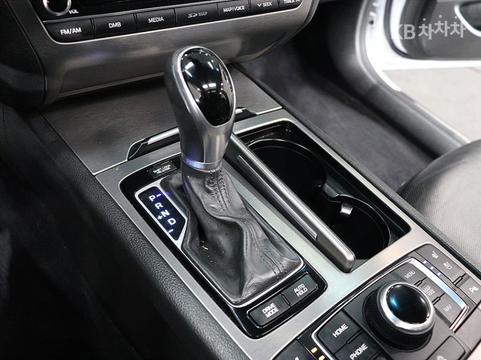 Хюндай ДженезисDHG330 Premium - 10