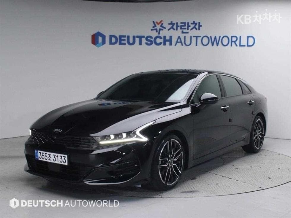 Kia K5 3rd Gen 1.6 Gasoline Turbo Signature - Image 1