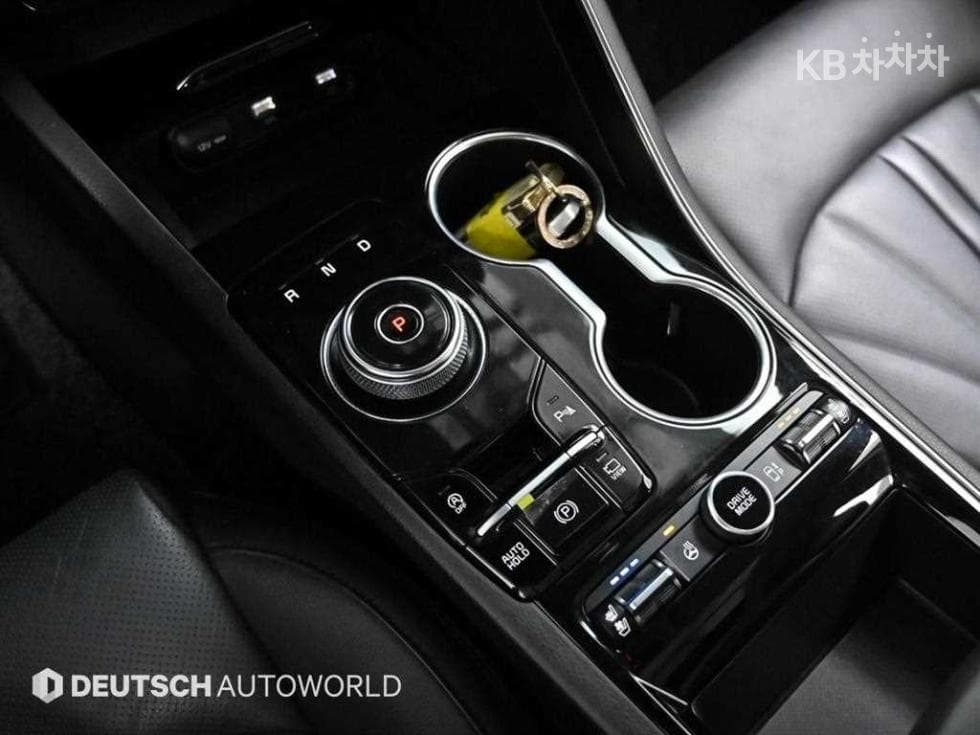 Kia K5 3rd Gen1.6 Gasoline Turbo Signature - 9