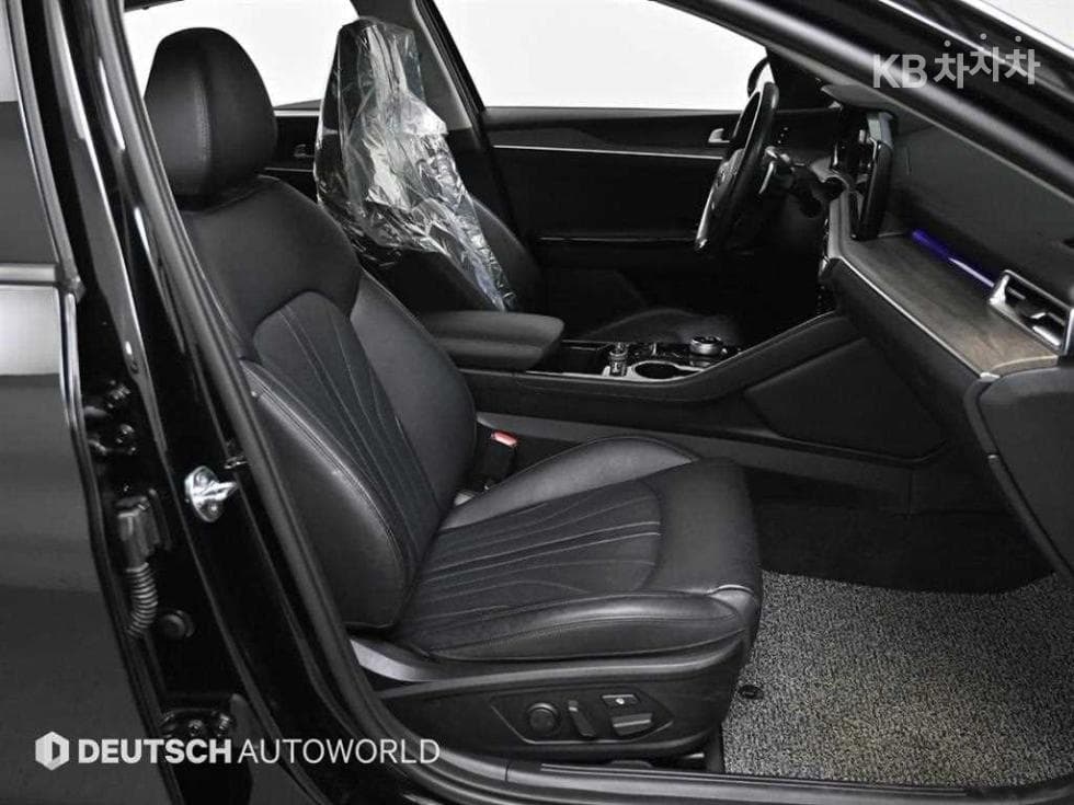 Kia K5 3rd Gen1.6 Gasoline Turbo Signature - 10