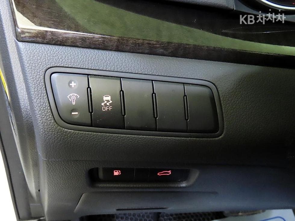 Kia The New (facelift) K72.4 GDI Prestige Special (special feature/edition) - 14