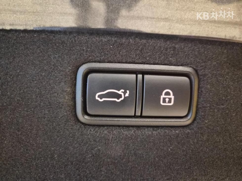 Genesis G702.0T AWD Elite - 10