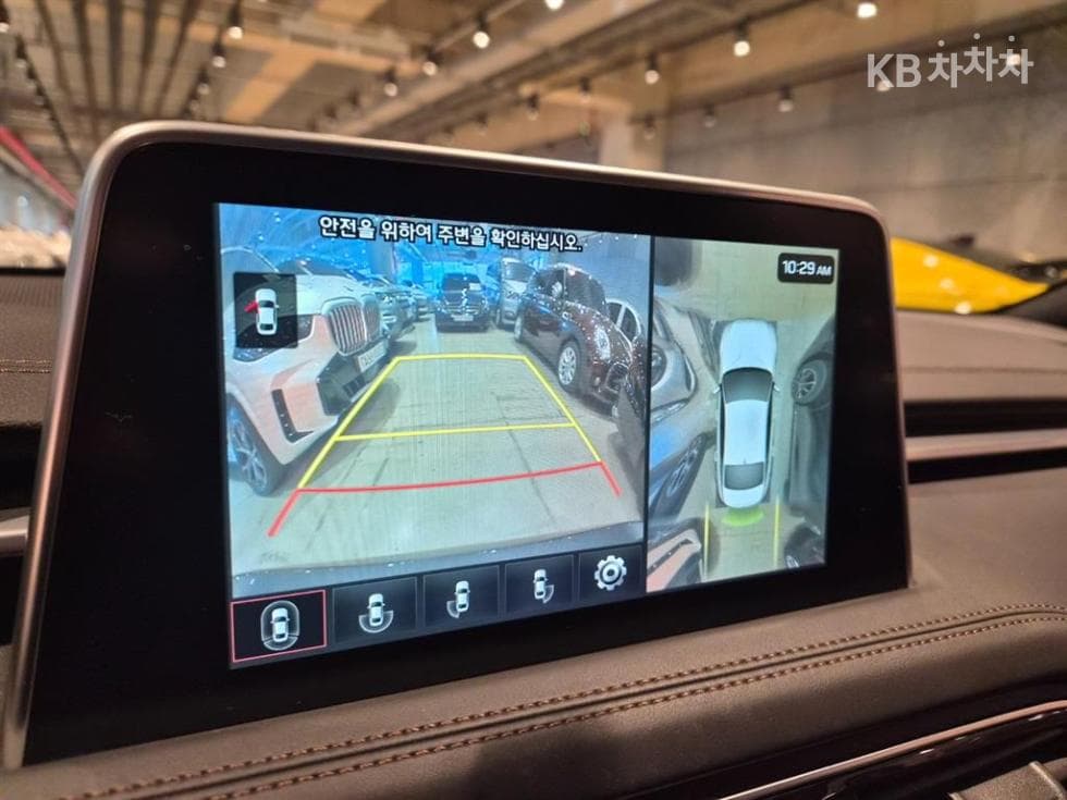 Genesis G702.0T AWD Elite - 12