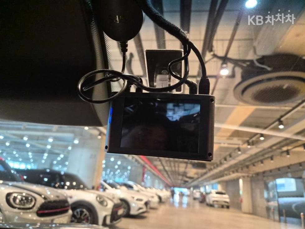 Genesis G702.0T AWD Elite - 16