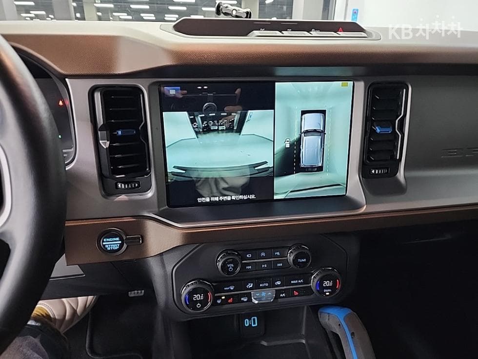 Форд 브롱코(U725)2.7 4 Door Outer Banks Стандартен - 10