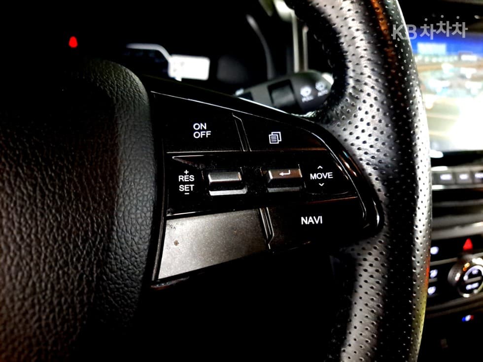 КейДжи Мобилити The New (фейслифт) Rexton 스포츠2.2 4x4 Престиж - 9