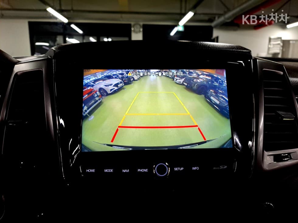 КейДжи Мобилити The New (фейслифт) Rexton 스포츠2.2 4x4 Престиж - 12