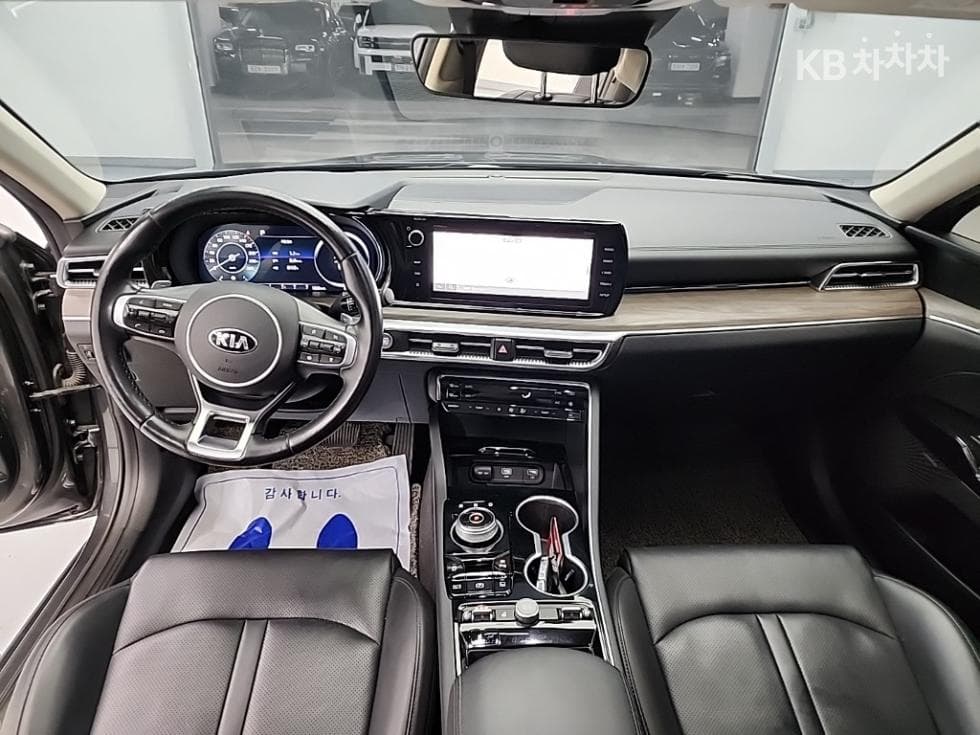 Kia K5 3rd Gen2.0 Gasoline Noblesse - 7