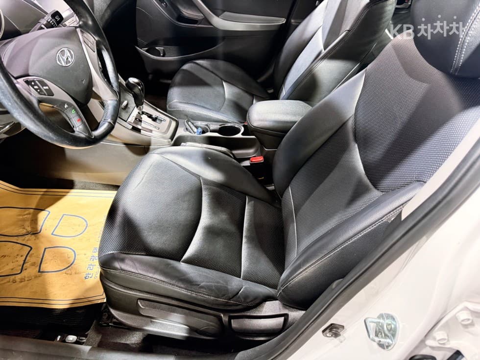 Hyundai Avante (Elantra)MDM16 GDI 에비New - 18