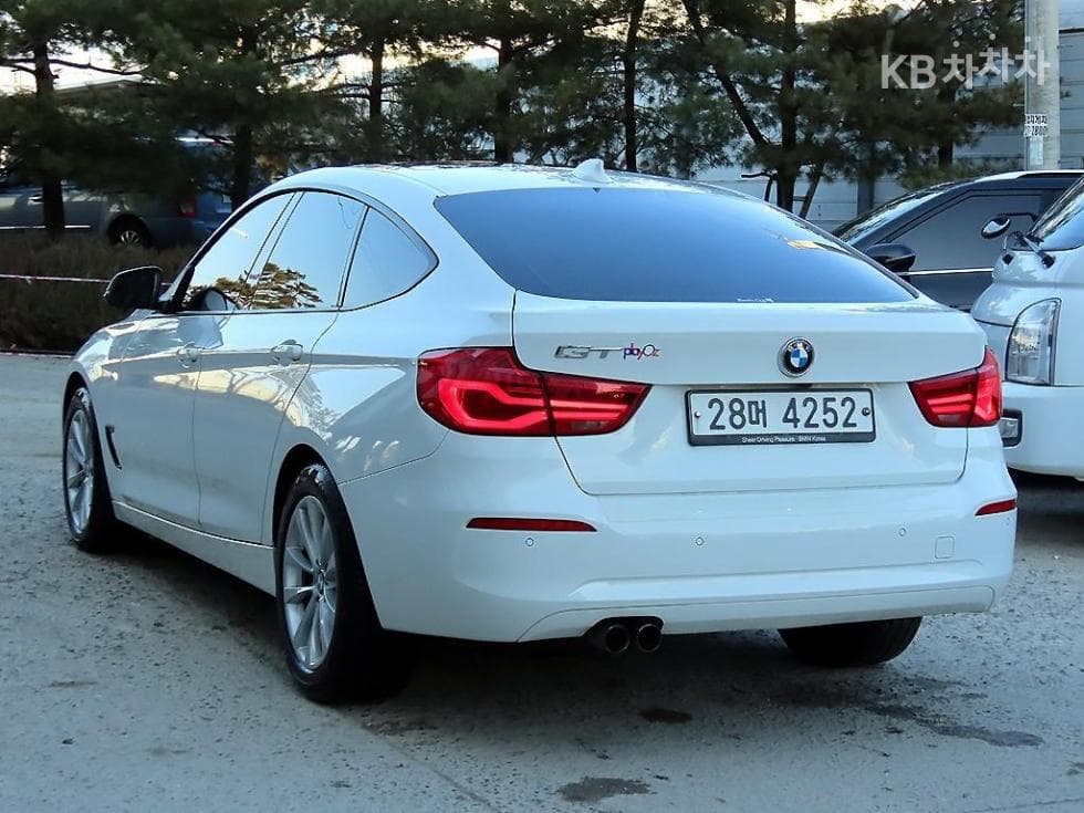 BMW Gran Turismo3 Series GT 320d F34 - 3