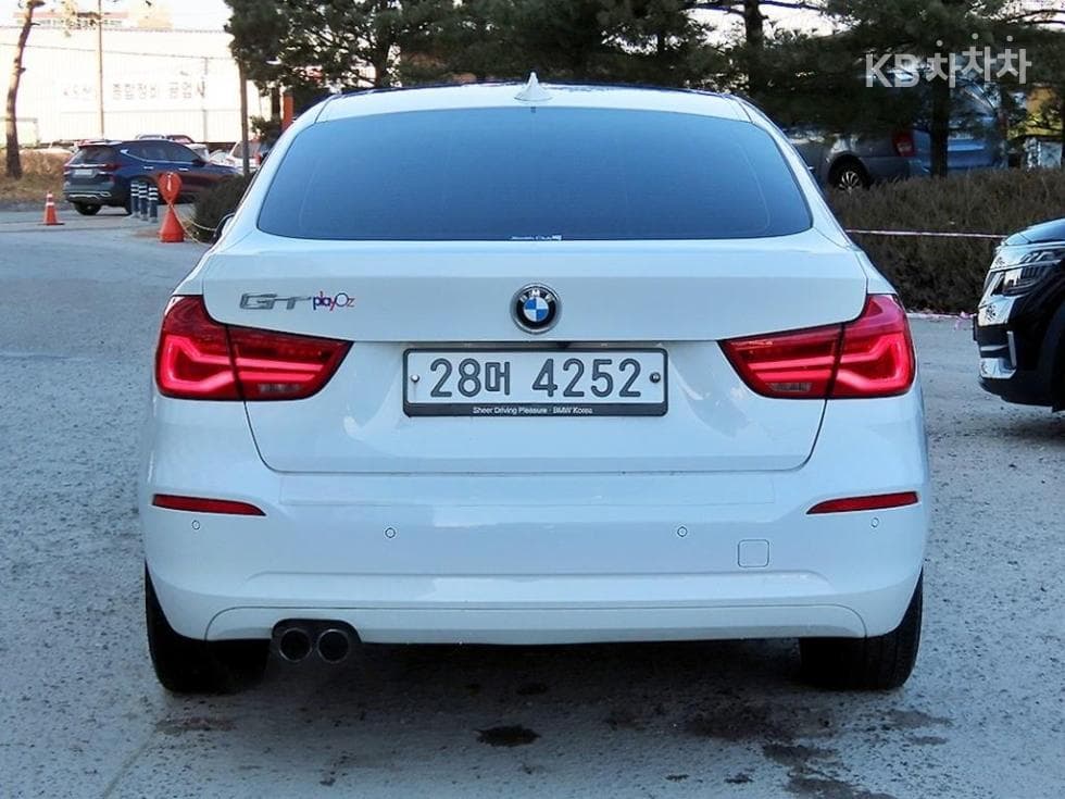 BMW Gran Turismo3 Series GT 320d F34 - 4