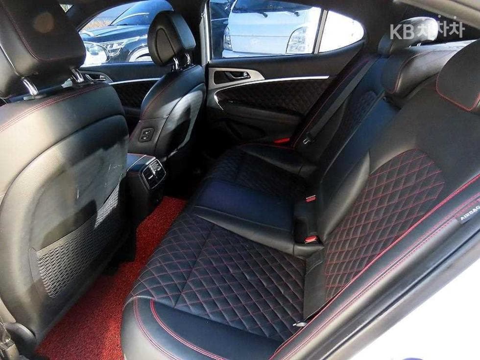 Дженезис G70 SPORT3.3T SPORT Prestige - 6