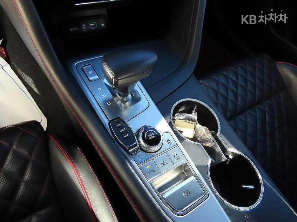 Дженезис G70 SPORT3.3T SPORT Prestige - 11