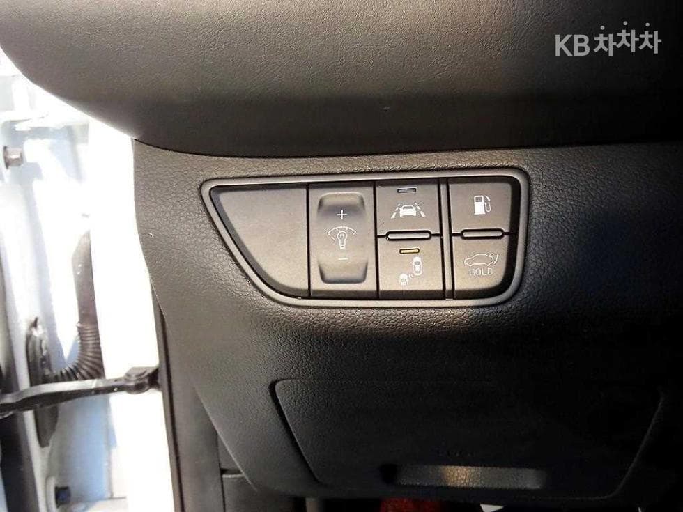 Дженезис G70 SPORT3.3T SPORT Prestige - 13