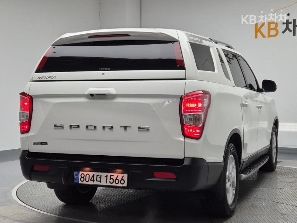 KG Mobility The New (facelift) Rexton 스포츠2.2 2WD 어드Van스 - 4